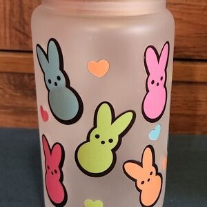 16oz glass cup. Easter peeps, bunnies, rabbits